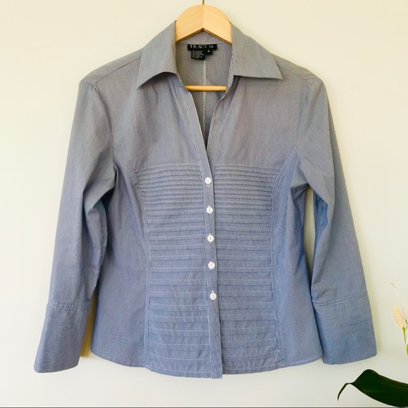 Button front shirt. - Picture 2 of 8
